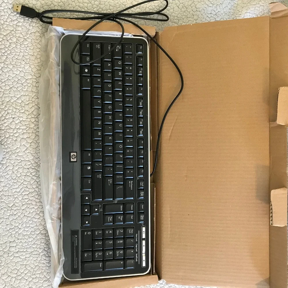 HP KU-0841 Wired USB Keyboard Black Silver 505060-371 Full Size QWERTY